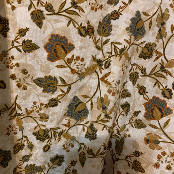 A.N.A ( a new approach ) crop style Top, size 2 - Picture 10 of 16